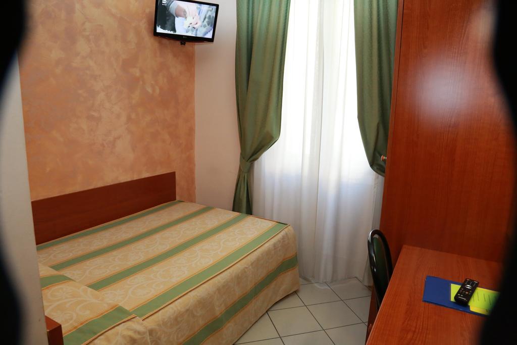 מילאנו Hotel Dore מראה חיצוני תמונה