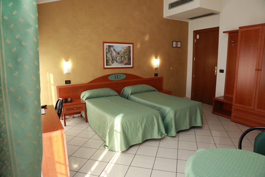 מילאנו Hotel Dore מראה חיצוני תמונה