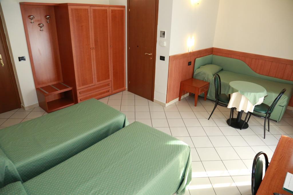 מילאנו Hotel Dore מראה חיצוני תמונה