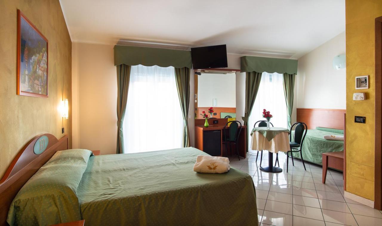 מילאנו Hotel Dore מראה חיצוני תמונה